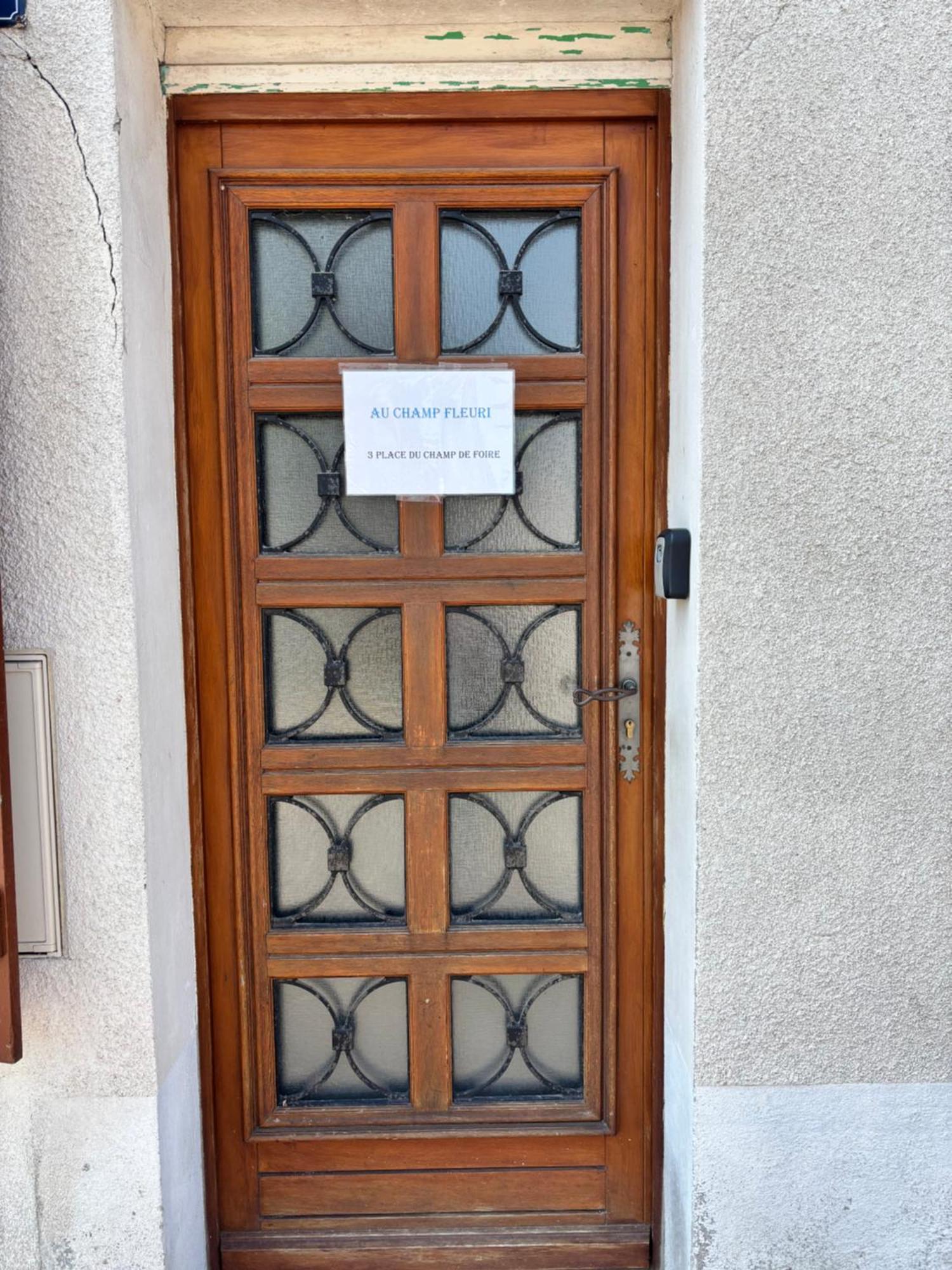 Au Champ Fleuri Apartment